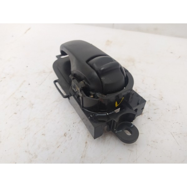 Maçaneta Interna Dianteira Direita Nissan Livina 2010 2011