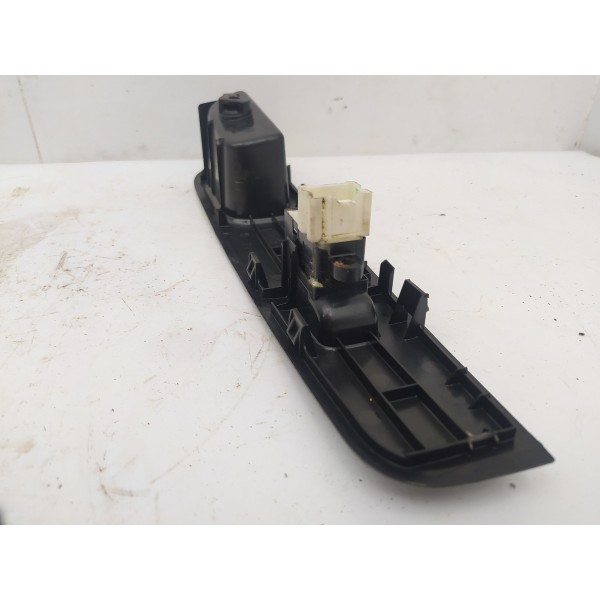 Botão Comando Vidro Dianteiro Direito Nissan Livina 2011