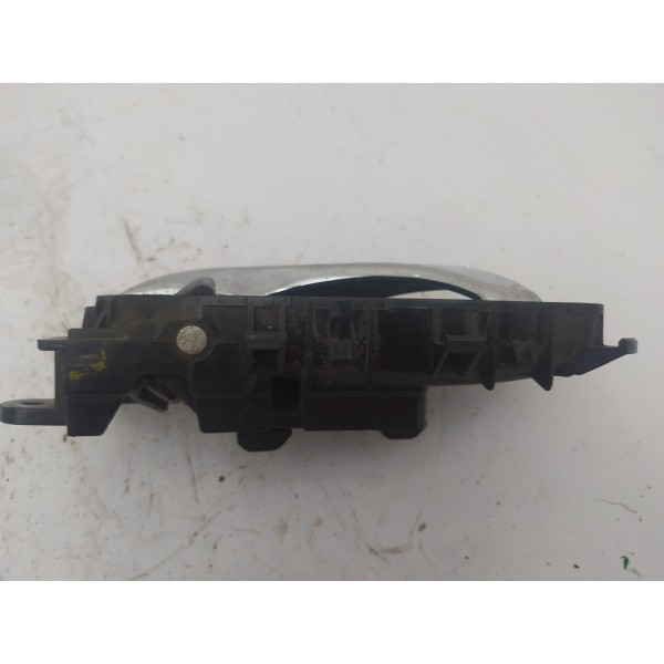 Maçaneta Interna Dianteira Direita Nissan Sentra 2015 2016