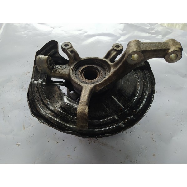 Montante Cubo Roda Dianteiro Direito Mercedes B200  2014