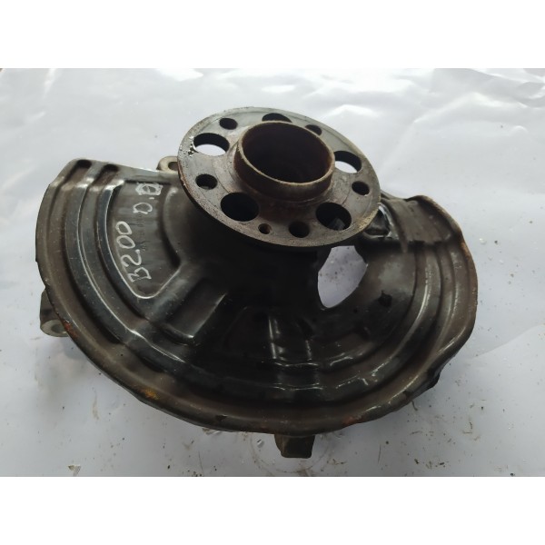 Montante Cubo Roda Dianteiro Direito Mercedes B200  2014