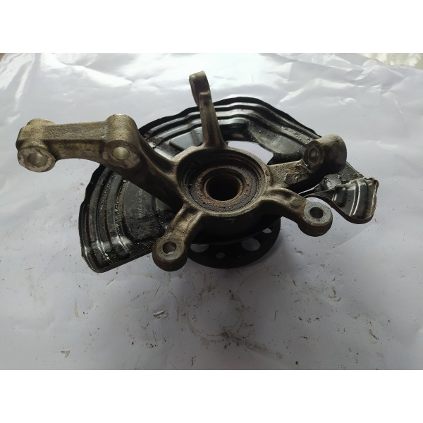 Montante Cubo Roda Dianteiro Direito Mercedes B200  2014