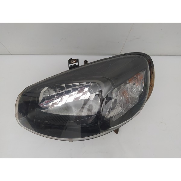 Farol Esquerdo Máscara Negra Fiat Uno 2018 2019 Recuperado