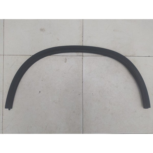 Aplique Paralama Traseiro Esquerdo Mercedes Benz Gle 43 2019