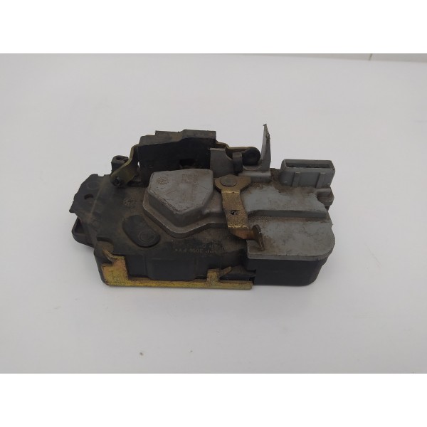 Fechadura Porta Traseira Esquerda Peugeot 206 207 2007 2008
