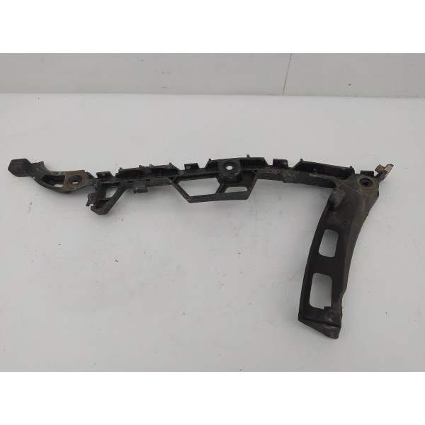 Guia Parachoque Traseiro Esquerdo Range Rover Sport 2010