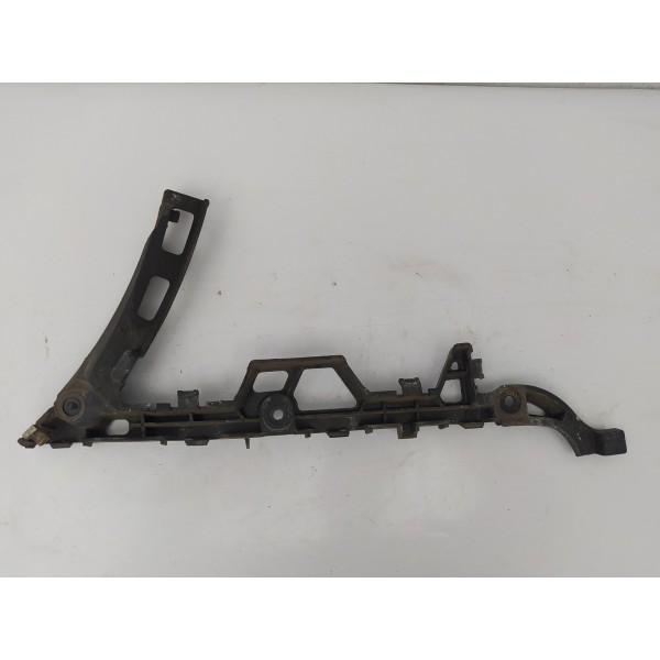 Guia Parachoque Traseiro Esquerdo Range Rover Sport 2010