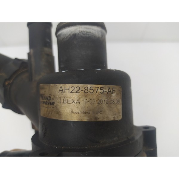 Carcaça Válvula Termostática Range Rover Sport 3.0 V6 2010