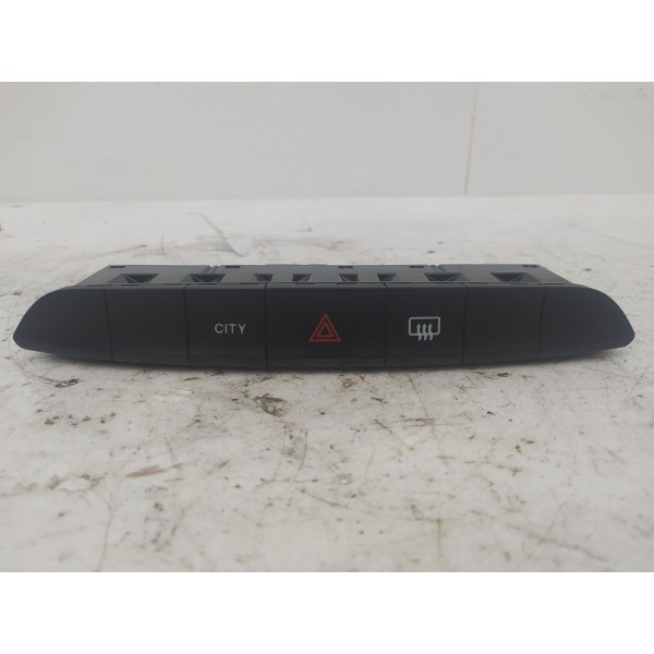 Botão Comando Pisca Alerta Desembaçador Fiat Uno 2018 2019