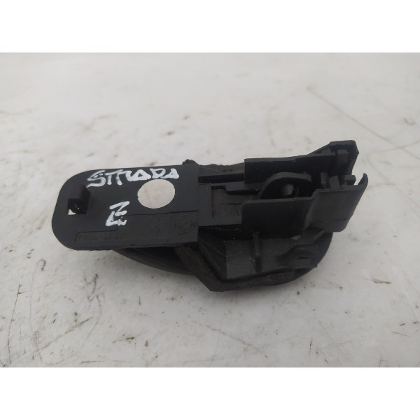 Maçaneta Interna Dianteira Esquerda Fiat Strada 2006 2007 08