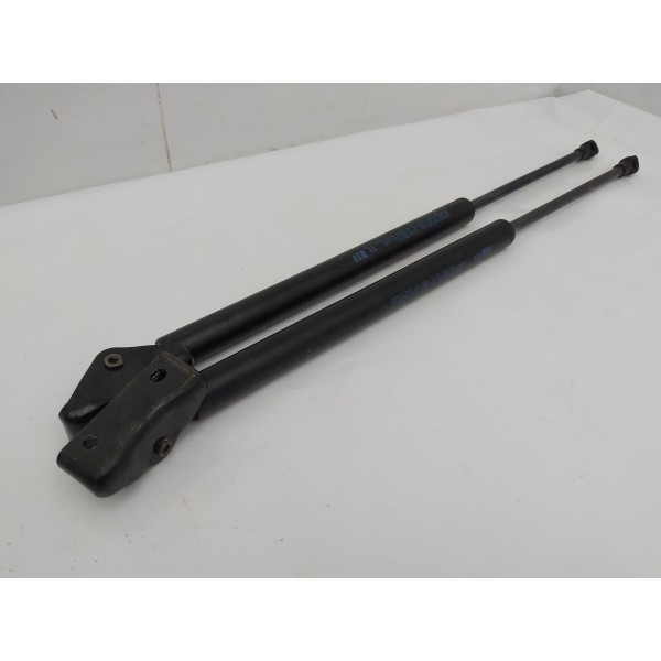 Par Amortecedor Tampa Traseira Mitsubishi Eclipse Cross 2020