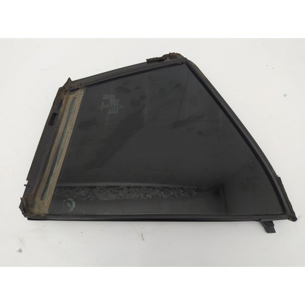 Vidro Fixo Porta Traseira Direita Eclipse Cross 2020 2021