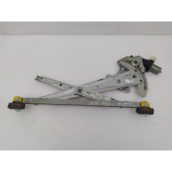 Máquina Vidro Dianteira Esquerda Eclipse Cross 2020 2021