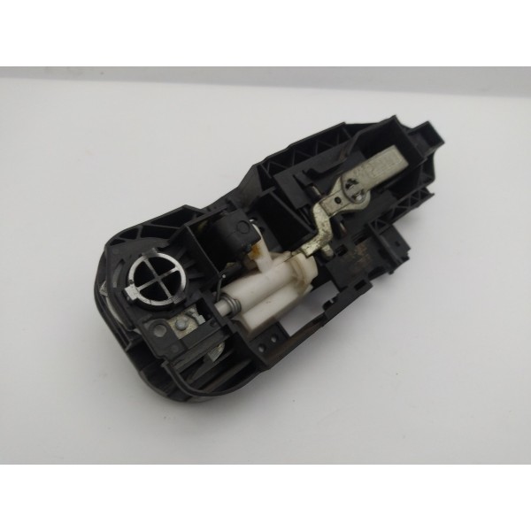 Maçaneta Externa Traseira Esquerda Fluence 2013 2014 Detalhe