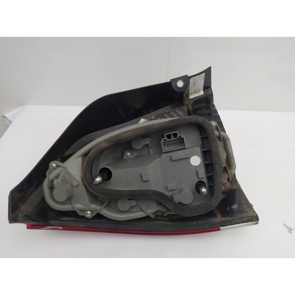 Lanterna Traseira Direita Fiat Palio Celebration 2005 2006