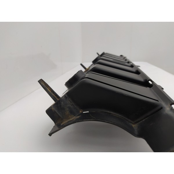 Guia Central Parachoque Traseiro Peugeot 3008 2011 2012 2013