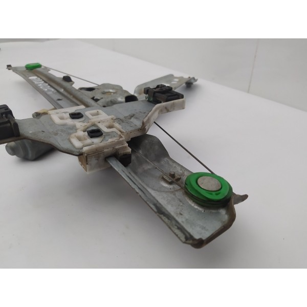 Máquina Vidro Dianteira Esquerda Peugeot 3008 2011 2012 2013