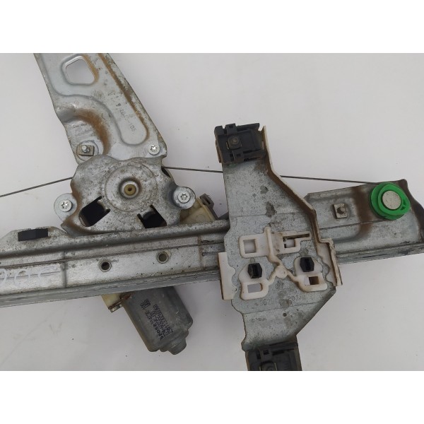 Máquina Vidro Dianteira Esquerda Peugeot 3008 2011 2012 2013