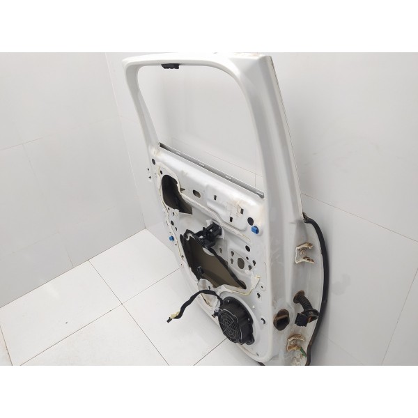 Porta Traseira Esquerda Peugeot 3008 2011 2012 2013 Detalhe