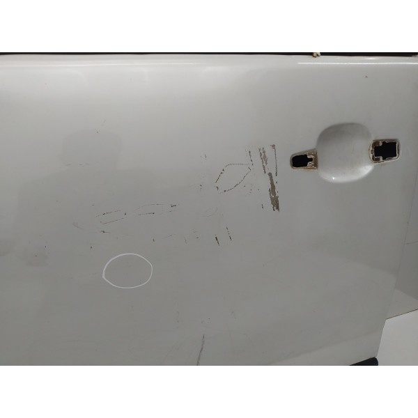 Porta Dianteira Esquerda Peugeot 3008 2011 2012 2013 Detalhe