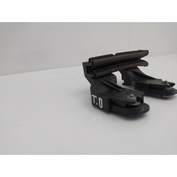 Guia Vidro Porta Traseira Direita Peugeot 3008 2012 2013