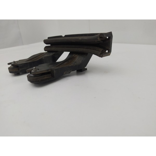 Guia Vidro Porta Traseira Direita Peugeot 3008 2012 2013