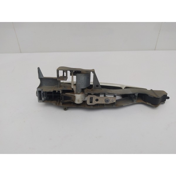 Maçaneta Externa Traseira Esquerda Peugeot 3008 2011 2012