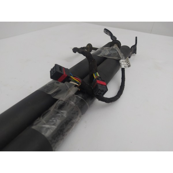 Par Amortecedor Tampa Traseira Porsche Macan 2014 2015