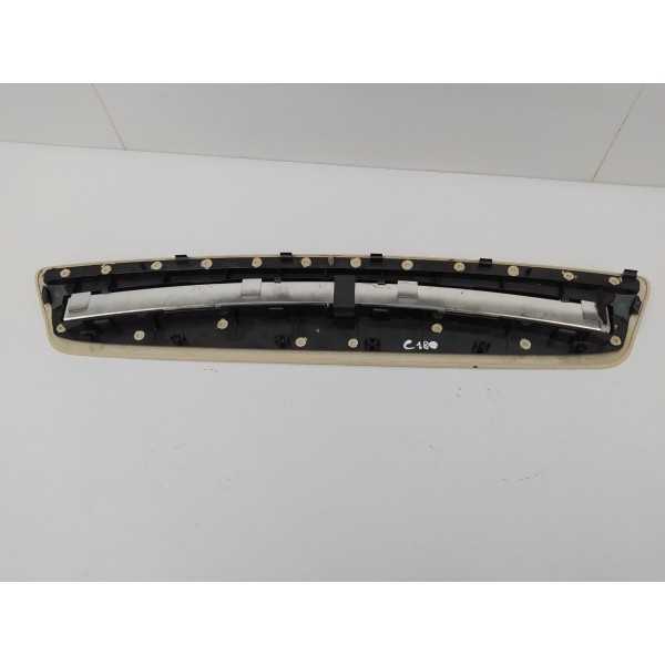 Break Light Luz Freio Mercedes Benz C180 2016 Detalhe