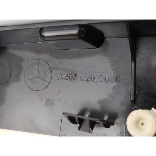 Break Light Luz Freio Mercedes Benz C180 2016 Detalhe