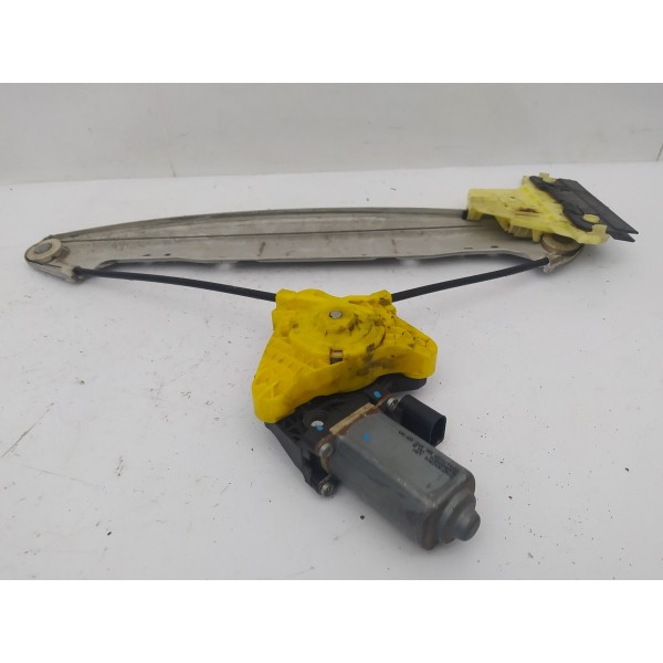 Máquina Vidro Dianteira Direita Volkswagen Saveiro Gol G6