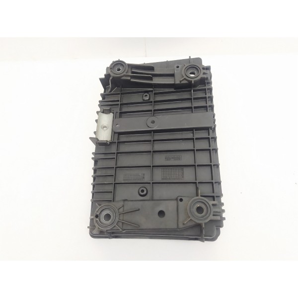 Suporte Caixa Bateria Mercedes Benz C180 2016 A2056200018