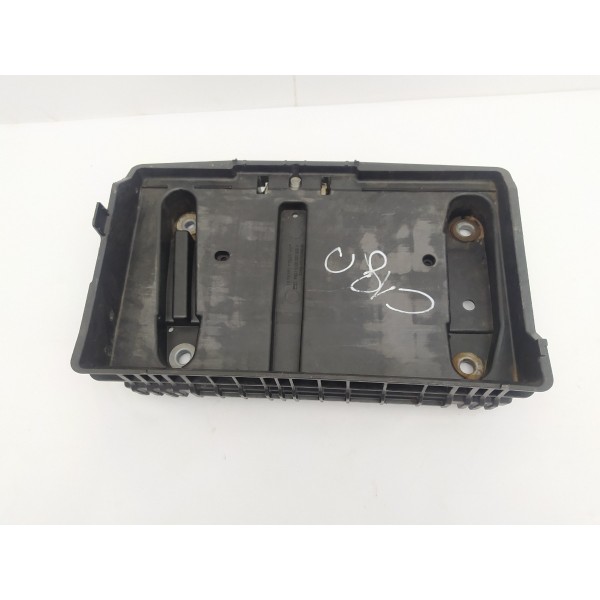 Suporte Caixa Bateria Mercedes Benz C180 2016 A2056200018