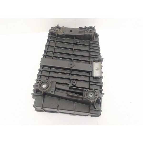 Suporte Caixa Bateria Mercedes Benz C180 2016 A2056200018