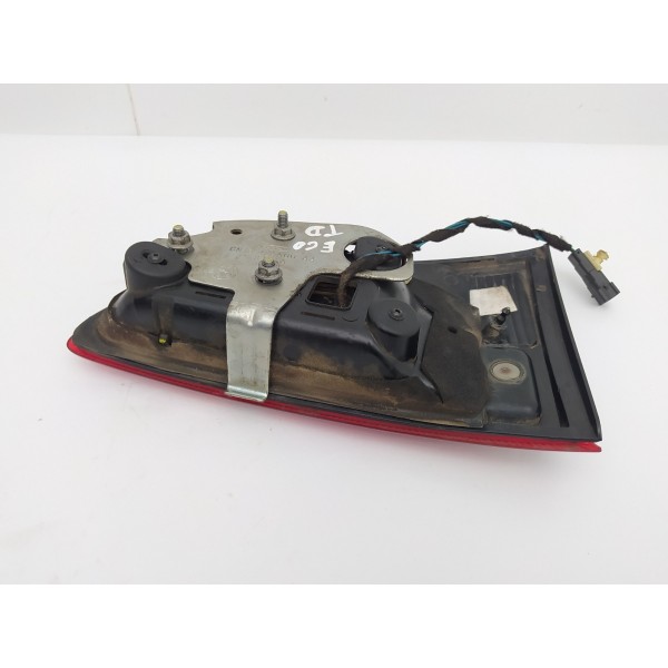 Lanterna Tampa Traseira Direita Ford Ecosport 2014 Detalhe