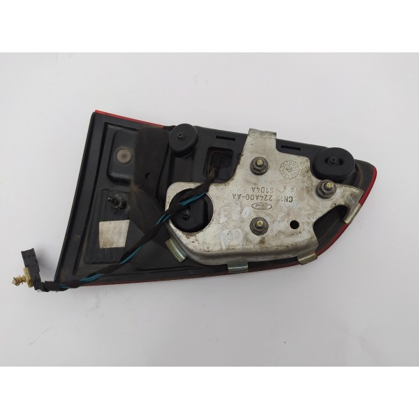 Lanterna Tampa Traseira Direita Ford Ecosport 2014 Detalhe