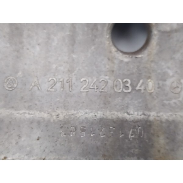 Suporte Coxim Câmbio Mercedes Benz C180 2016 A2112420340