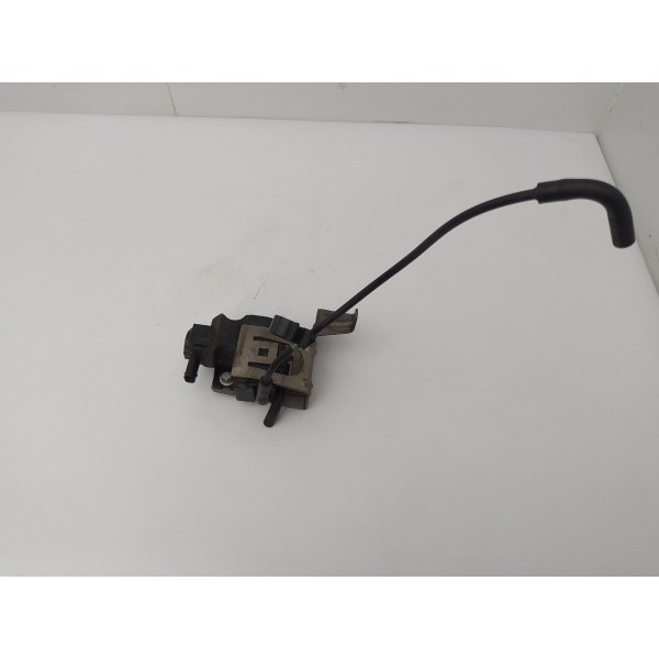 Válvula Solenoide Mercedes Benz C180 1.6 2016 A0101531328