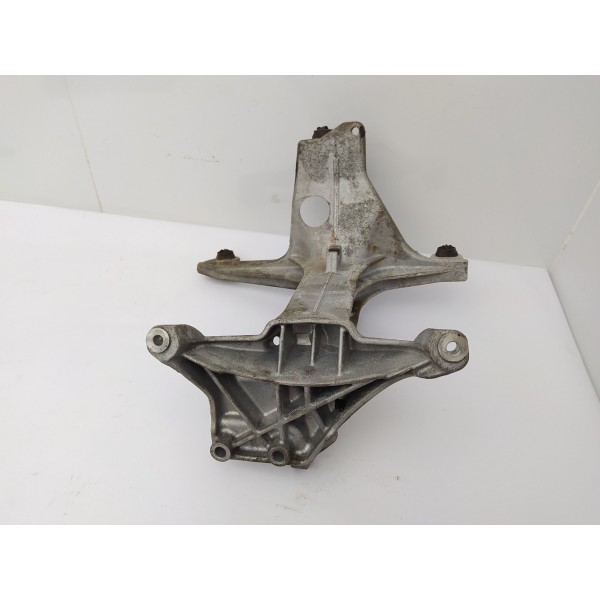 Suporte Intercooler Mercedes Benz C180 2016 A2740980939