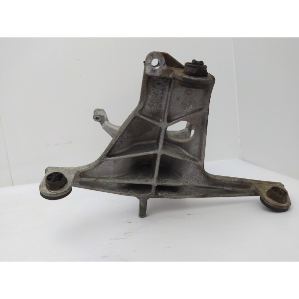 Suporte Intercooler Mercedes Benz C180 2016 A2740980939