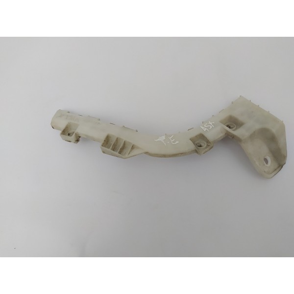 Guia Suporte Parachoque Traseiro Esquerdo Mitsubishi Asx 11