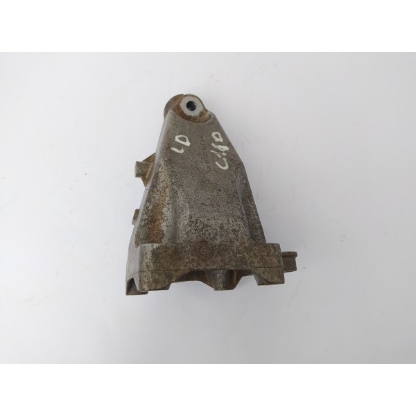 Suporte Coxim Direito Motor Mercedes Benz C180 2016