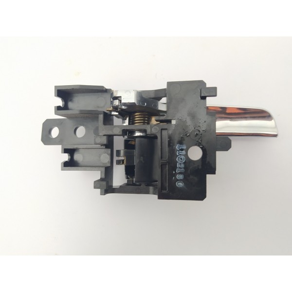 Maçaneta Interna Dianteira Esquerda Mitsubishi Asx 2011 2012