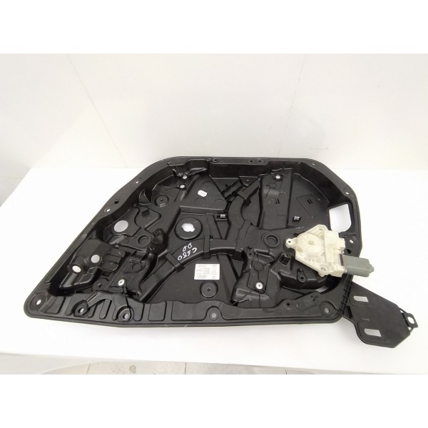 Máquina Vidro Dianteira Direita Mercedes Benz C180 2016