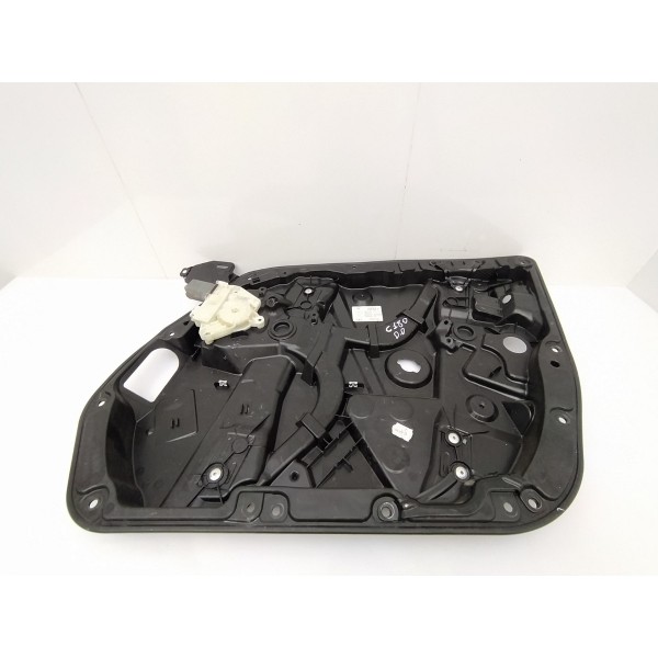 Máquina Vidro Dianteira Direita Mercedes Benz C180 2016