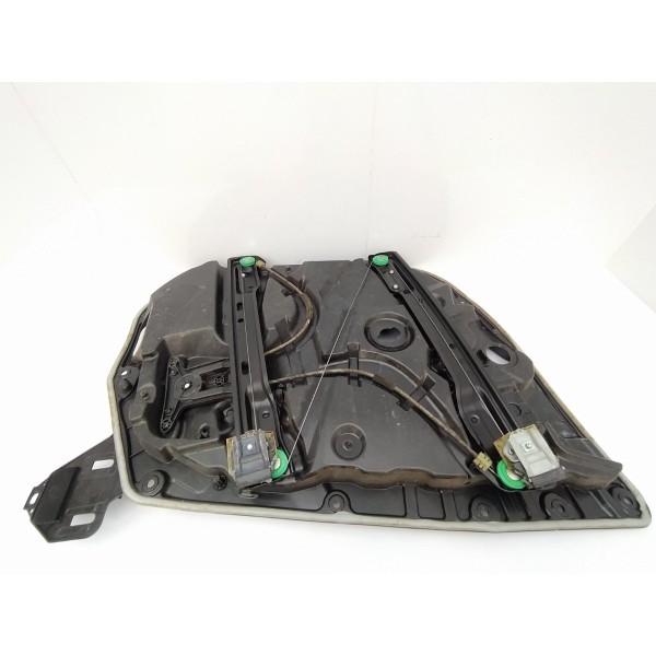 Máquina Vidro Dianteira Direita Mercedes Benz C180 2016