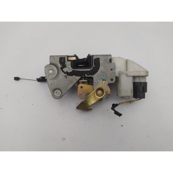 Fechadura Porta Dianteira Direita Volkswagen Fox 2004 2005