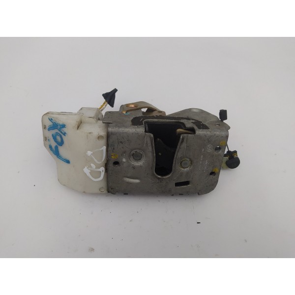 Fechadura Porta Dianteira Direita Volkswagen Fox 2004 2005
