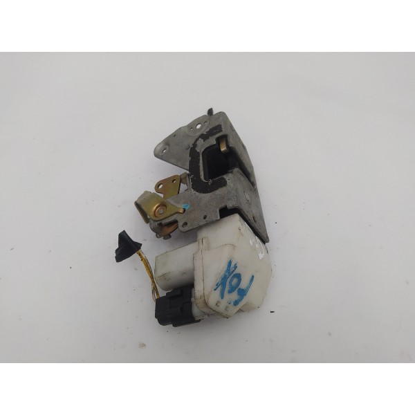 Fechadura Porta Dianteira Direita Volkswagen Fox 2004 2005