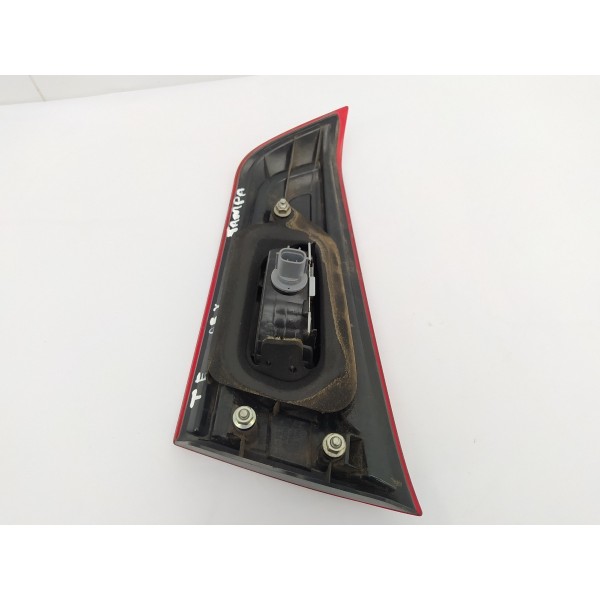 Lanterna Tampa Traseira Esquerda Mitsubishi Asx 2011 2012